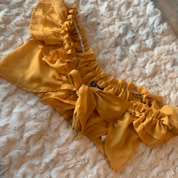 Layered ruffle trim crop top S - Picture 7 of 7